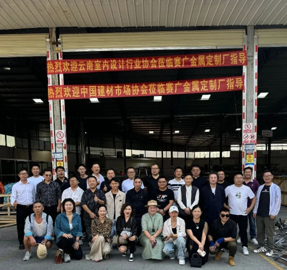 一起走进不锈钢工厂，探索不锈钢的奥秘！