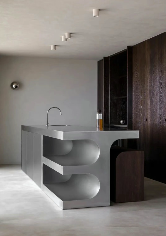 不锈钢在商业空间中的多元化应